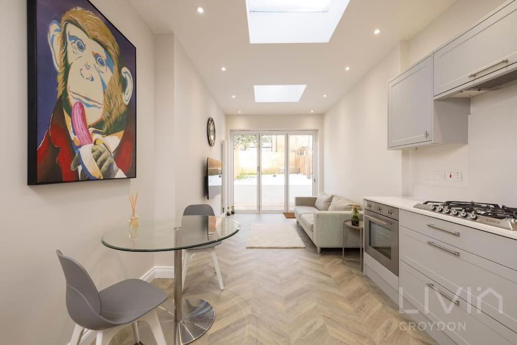 2 Bed Flat -Zone 1-4 London Apartment Thornton Heath Exterior photo